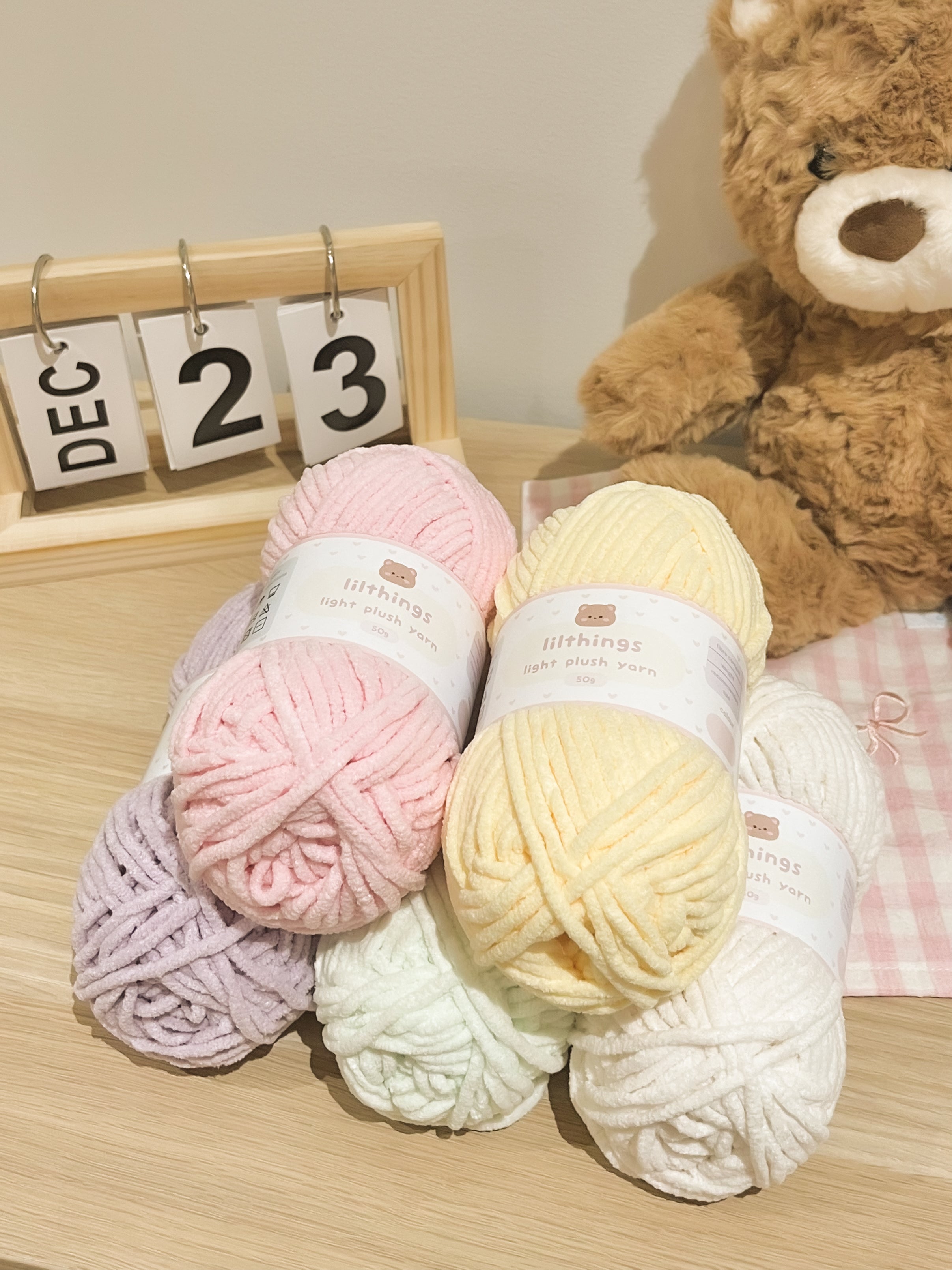 light plush yarn 50g – Lilthings World